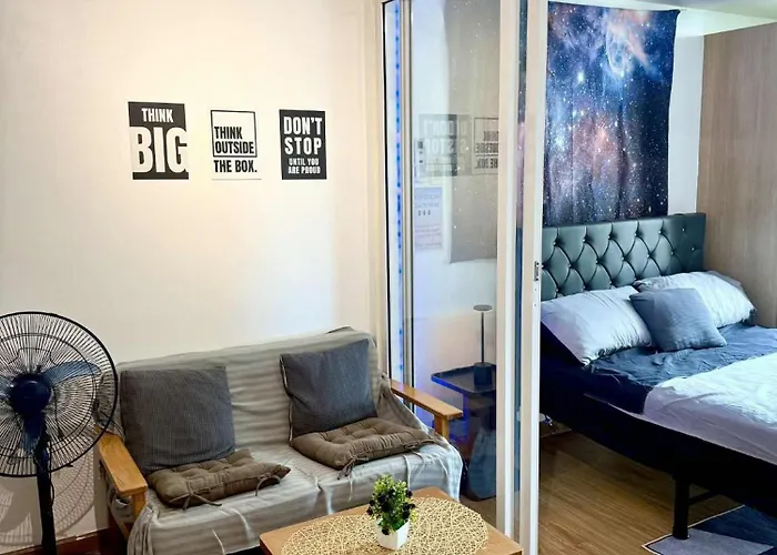 Azure Staycation Near Bicutan Tollgate Apartamento *